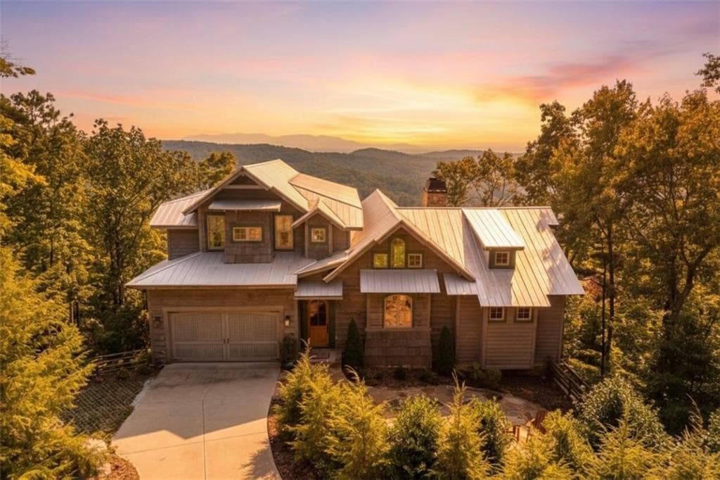 207 Utana Bluffs Trail, Ellijay, GA 30540 — most recent listing photo