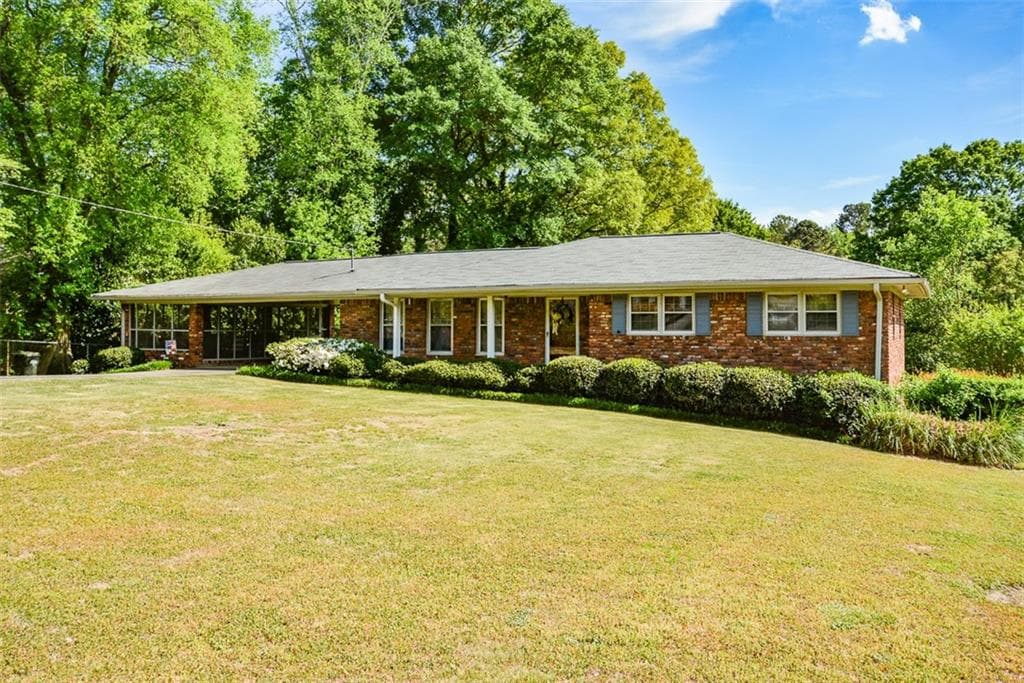 920 Chesterfield Drive, Marietta, GA 30066 — most recent listing photo