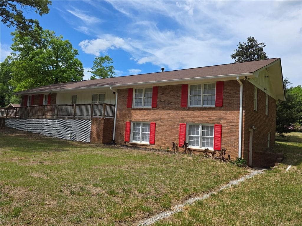 4 bedroom, 2 bathroom, 3,261 sq ft single family residence for sale at 7016 Skyline Drive, Lithia Springs, GA 30122