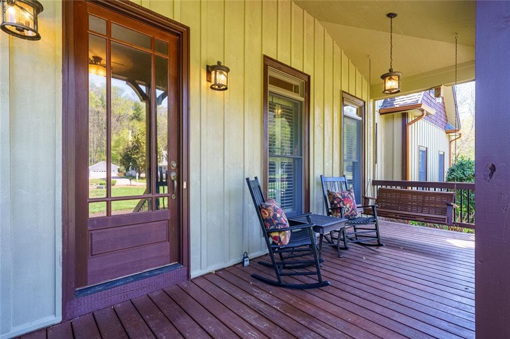 4 bedroom, 3 bathroom, 3,575 sq ft single family residence for sale at 2171 Big Pine Drive, Hiawassee, GA 30546 — photo 9