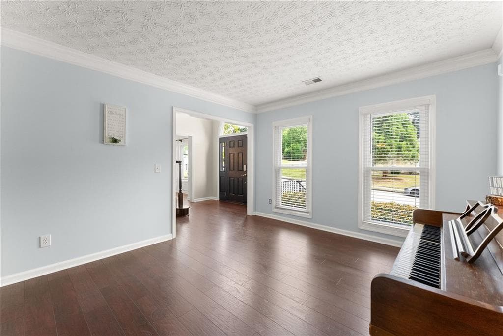5 bedroom, 4 bathroom, 4,018 sq ft single family residence for sale at 1165 Evergreen Oak Way, Dacula, GA 30019 — photo 5