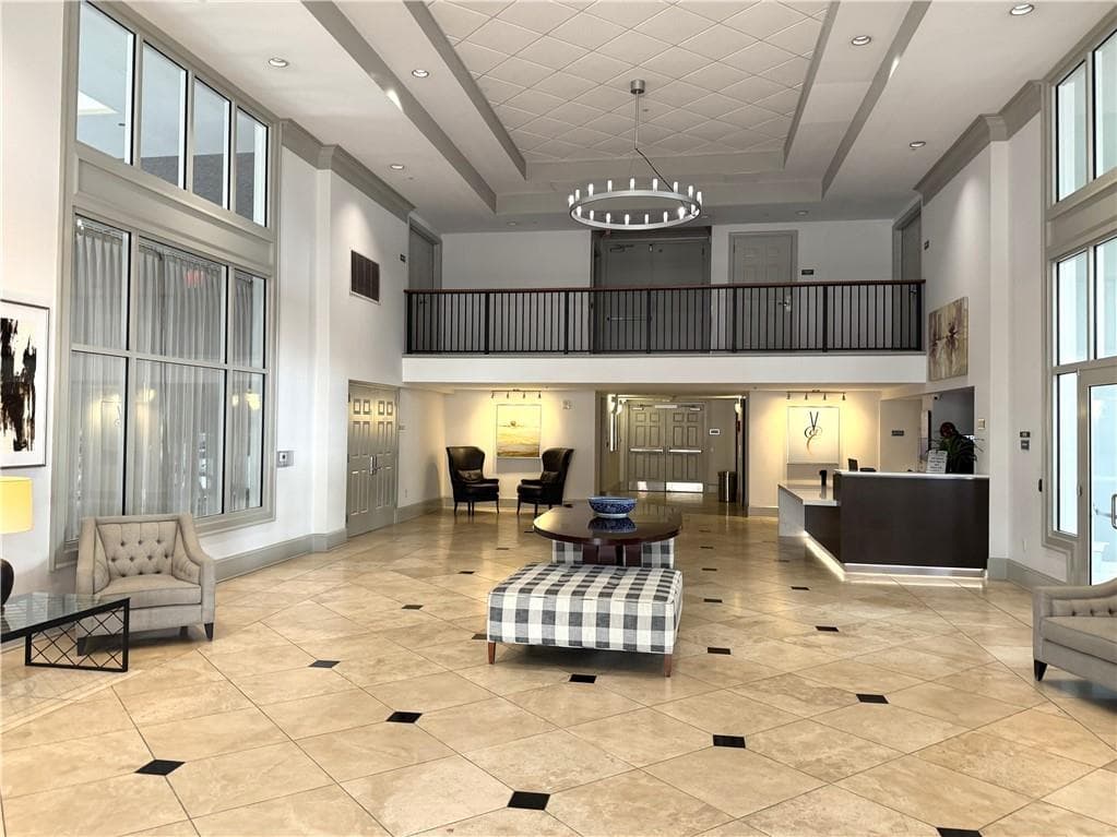 2 bedroom, 2 bathroom, 1,270 sq ft condominium for sale at 3820 Roswell Road 902, Atlanta, GA 30342