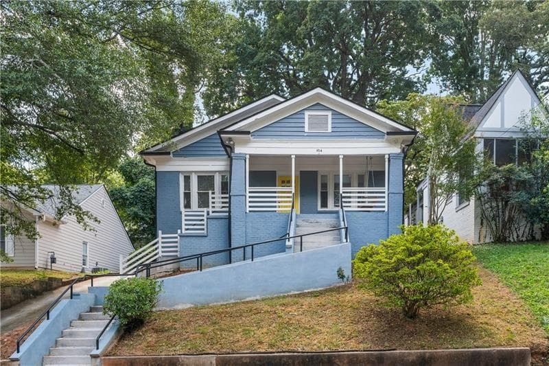 3 bedroom, 2 bathroom, 1,710 sq ft single family residence for sale at 954 Byron Drive, Atlanta, GA 30310