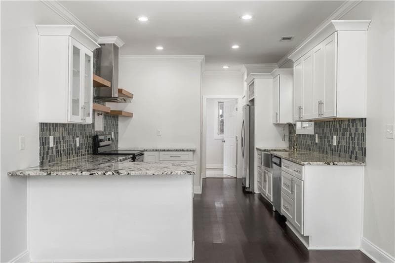 3 bedroom, 2 bathroom, 1,710 sq ft single family residence for sale at 954 Byron Drive, Atlanta, GA 30310 — photo 4