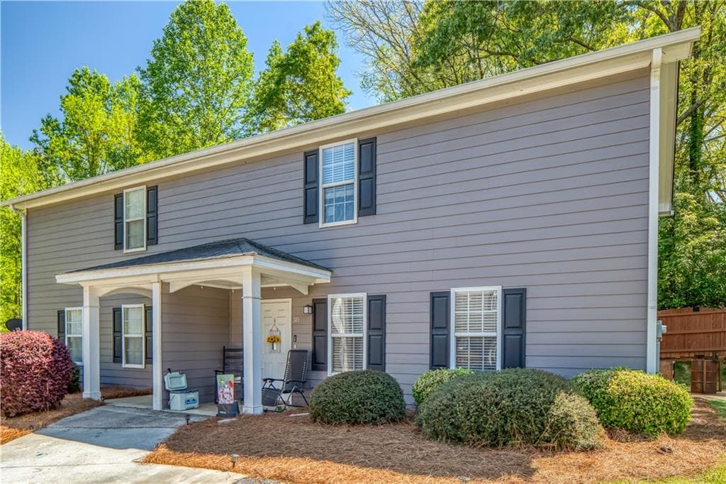 home for sale at 878 Hospital Road, Commerce, GA