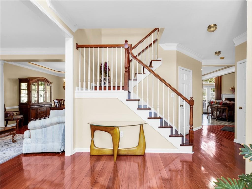 4 bedroom, 3 bathroom, 3,098 sq ft single family residence for sale at 2354 Brentmoore Point, Conyers, GA 30013 — photo 8