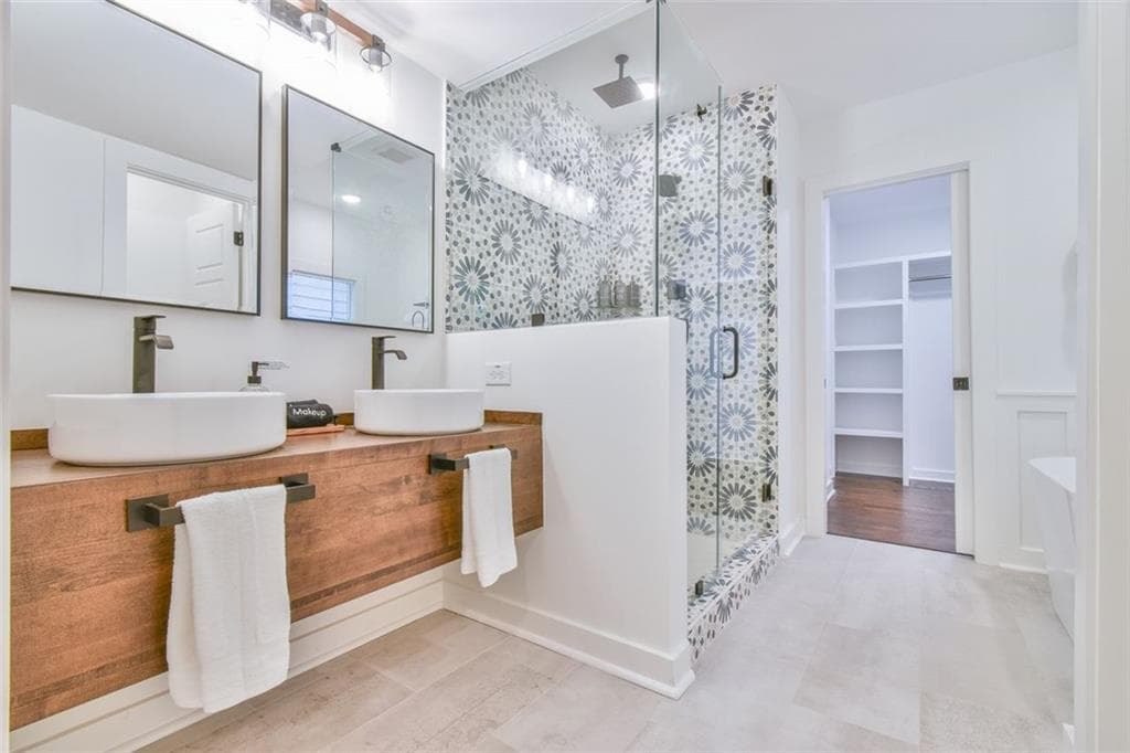 3 bedroom, 2 bathroom single family residence for rent at 1225 CARTER Road, Decatur, GA 30030 for $4,500 a month — photo 5