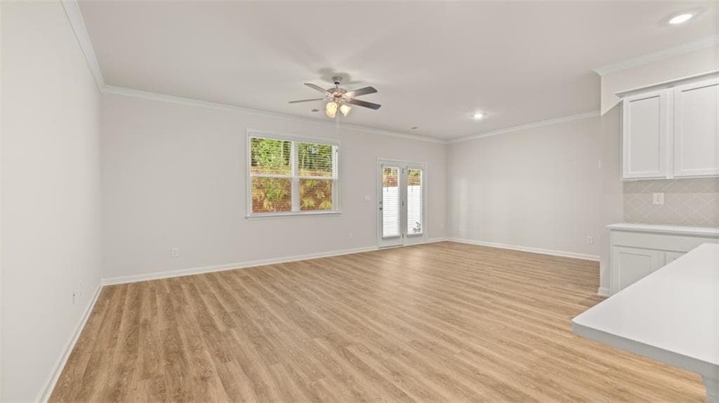 3 bedroom, 3 bathroom, 1,947 sq ft townhouse for sale at 430 Silver Moon Drive, Loganville, GA 30052 — photo 5