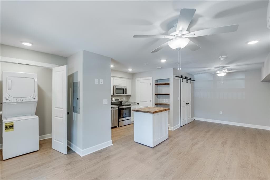 1 bedroom, 1 bathroom, 469 sq ft apartment for rent at 710 Jesse Jewell Parkways 204 STUDIO, Gainesville, GA 30501 for $1,150 a month — photo 2