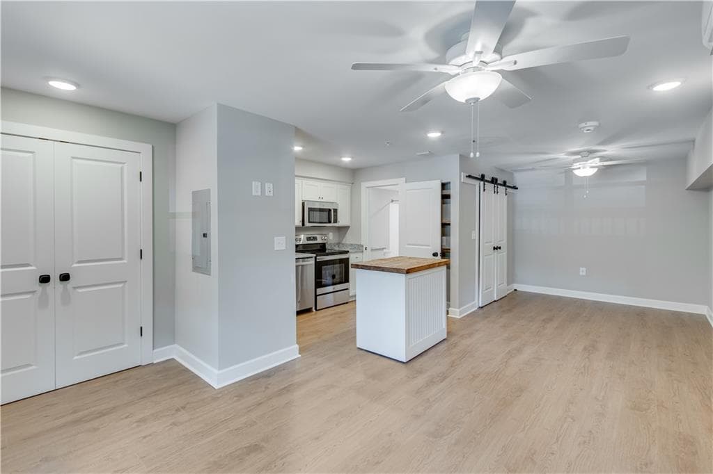 1 bedroom, 1 bathroom, 469 sq ft apartment for rent at 710 Jesse Jewell Parkways 204 STUDIO, Gainesville, GA 30501 for $1,150 a month — photo 4