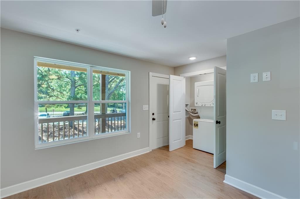 1 bedroom, 1 bathroom, 469 sq ft apartment for rent at 710 Jesse Jewell Parkways 204 STUDIO, Gainesville, GA 30501 for $1,150 a month — photo 5