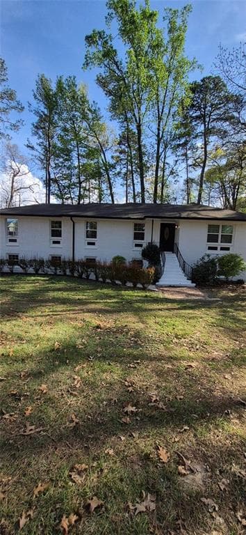 4 bedroom, 2 bathroom, 3,293 sq ft single family residence for rent at 605 Dalrymple, Atlanta, GA 30328 for $3,200 a month — photo 1 of 21