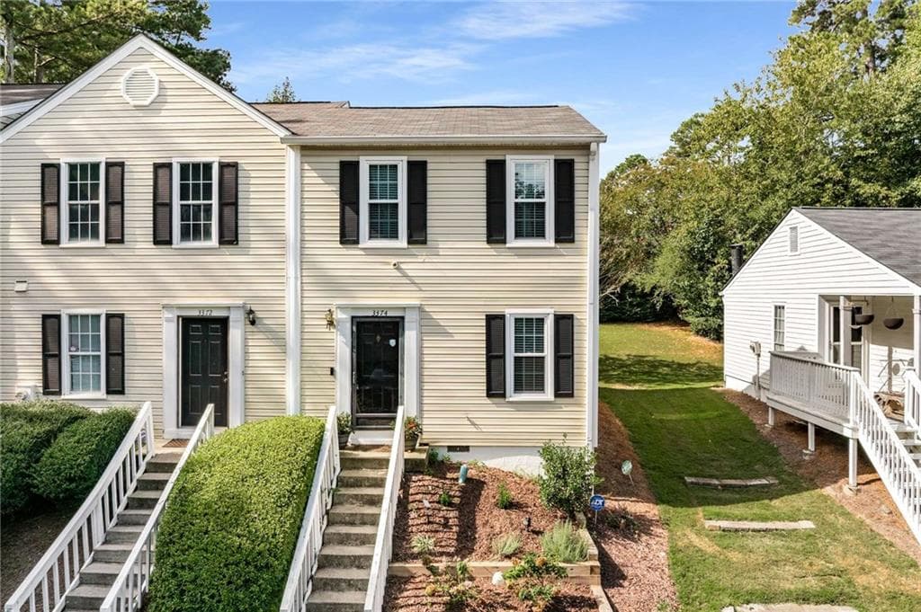 2 bedroom, 2 bathroom, 1,008 sq ft townhouse sold at 3374 Misty Harbour Trail, Atlanta, GA 30340