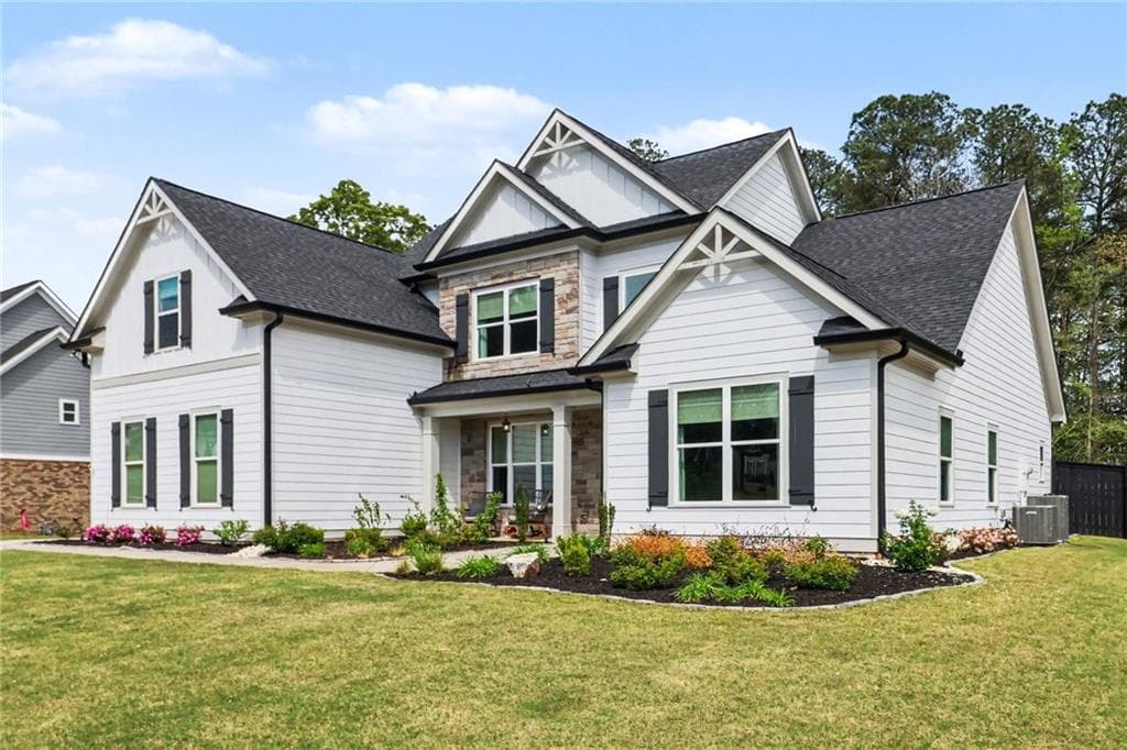 4 bedroom, 5 bathroom, 3,146 sq ft single family residence for sale at 7750 Scenic Overlook, Cumming, GA 30041 — photo 2