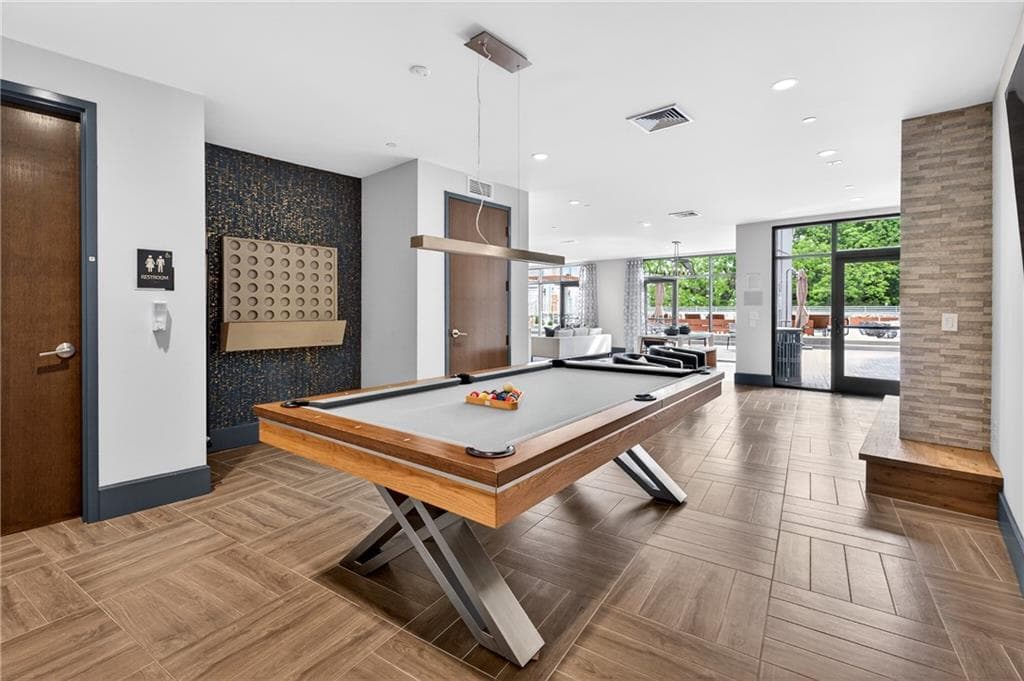 2 bedroom, 2 bathroom, 1,224 sq ft condominium for sale at 775 Juniper Street 220, Atlanta, GA 30308 — photo 4