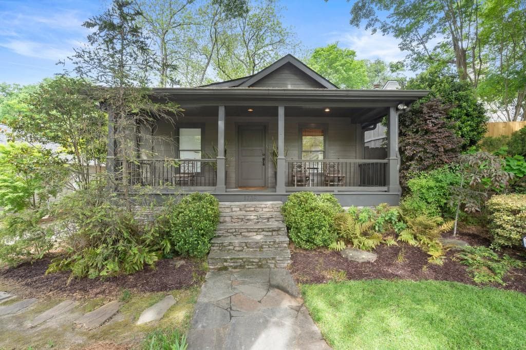 3 bedroom, 2 bathroom, 1,778 sq ft single family residence sold at 1736 Marvin Street, Atlanta, GA 30318