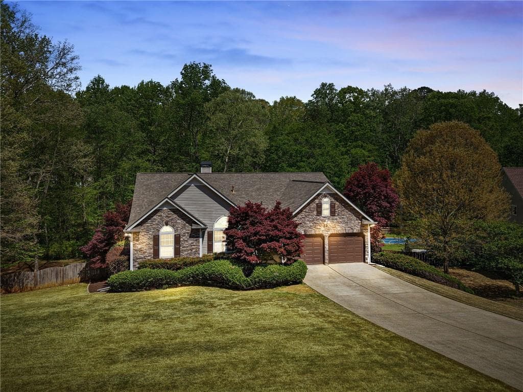 5 bedroom, 3 bathroom, 2,187 sq ft single family residence sold at 317 Kyles Circle, Hiram, GA 30141