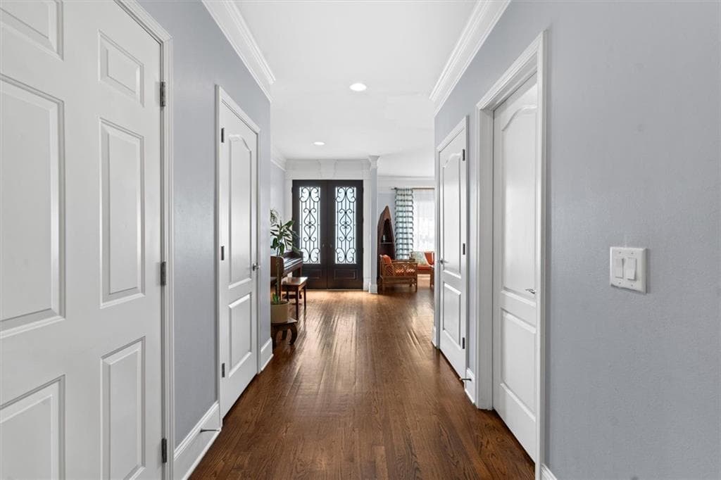 4 bedroom, 5 bathroom, 3,990 sq ft single family residence for sale at 3089 Frazier Walk, Decatur, GA 30033 — photo 8