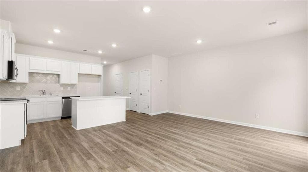 3 bedroom, 3 bathroom, 1,425 sq ft townhouse for sale at 212 Kenmore Circle, Perry, GA 31069 — photo 7