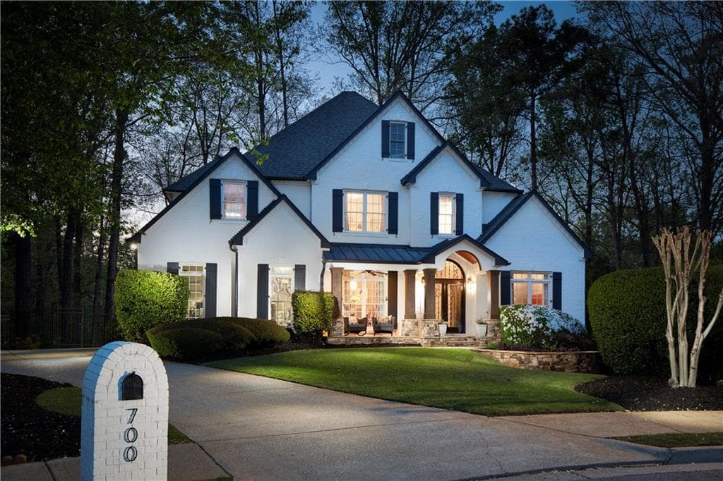 700 Waterview Trail, Alpharetta, GA 30022 — most recent listing photo