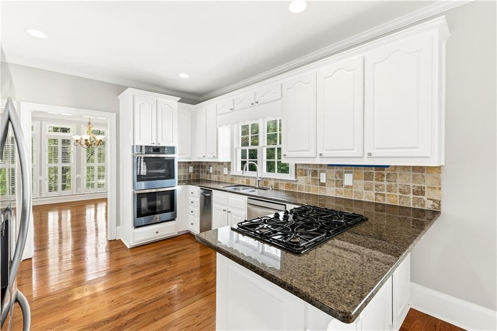 5 bedroom, 5 bathroom, 3,692 sq ft single family residence for sale at 225 Brassy Court, Alpharetta, GA 30022 — photo 6