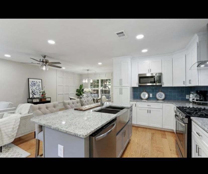 3 bedroom, 2 bathroom, 1,288 sq ft single family residence for sale at 5115 Martins Crossing, Stone Mountain, GA 30088 — photo 5
