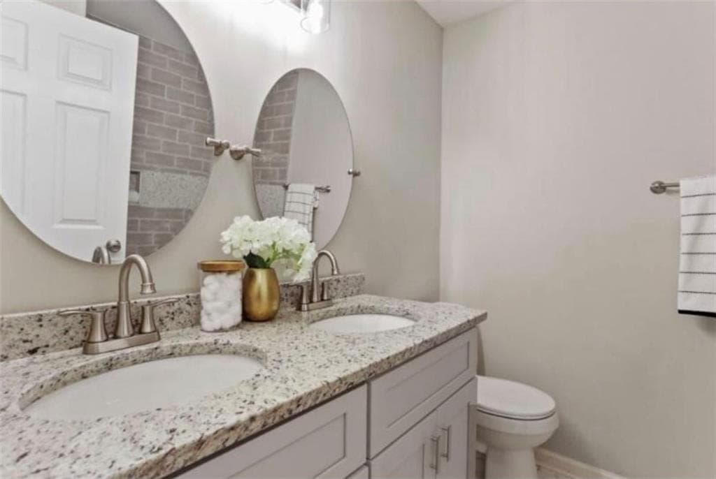 3 bedroom, 2 bathroom, 1,288 sq ft single family residence for sale at 5115 Martins Crossing, Stone Mountain, GA 30088 — photo 9