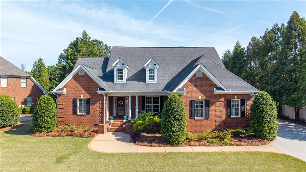 4 bedroom, 5 bathroom, 2,891 sq ft single family residence for sale at 203 Laurel Creek Road, Calhoun, GA 30701 — photo 4