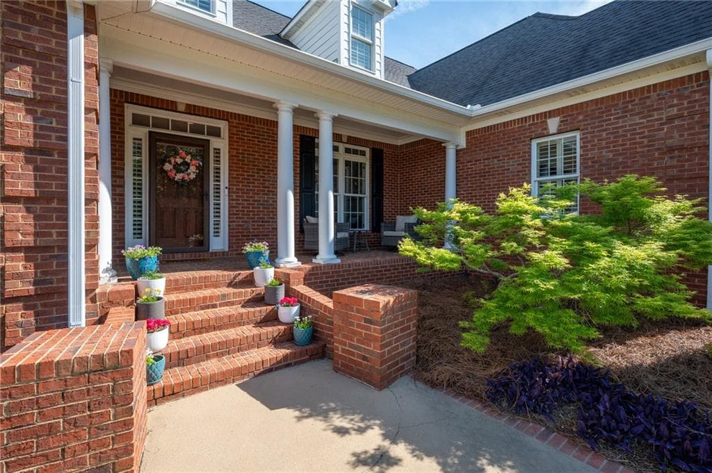 4 bedroom, 5 bathroom, 2,891 sq ft single family residence for sale at 203 Laurel Creek Road, Calhoun, GA 30701 — photo 7