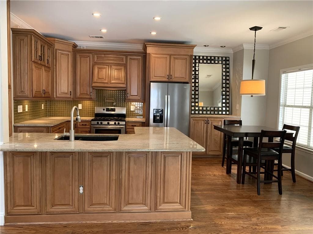 3 bedroom, 3 bathroom, 2,872 sq ft single family residence for rent at 2020 Chelton Way, Smyrna, GA 30080 for $4,500 a month — photo 8