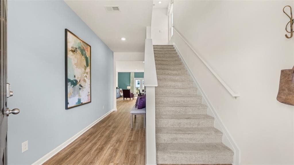 3 bedroom, 3 bathroom single family residence under contract at 11960 Aukerman Way, Hampton, GA 30228 — photo 2