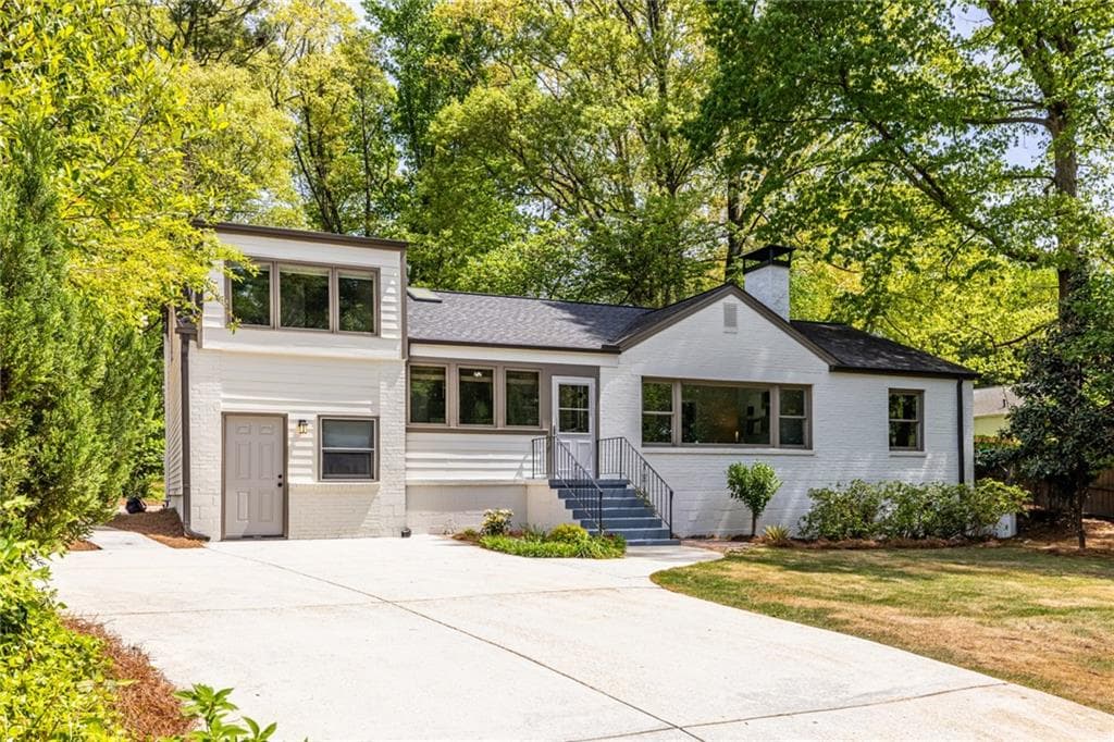 675 Wendan Drive, Decatur, GA 30033 — most recent listing photo