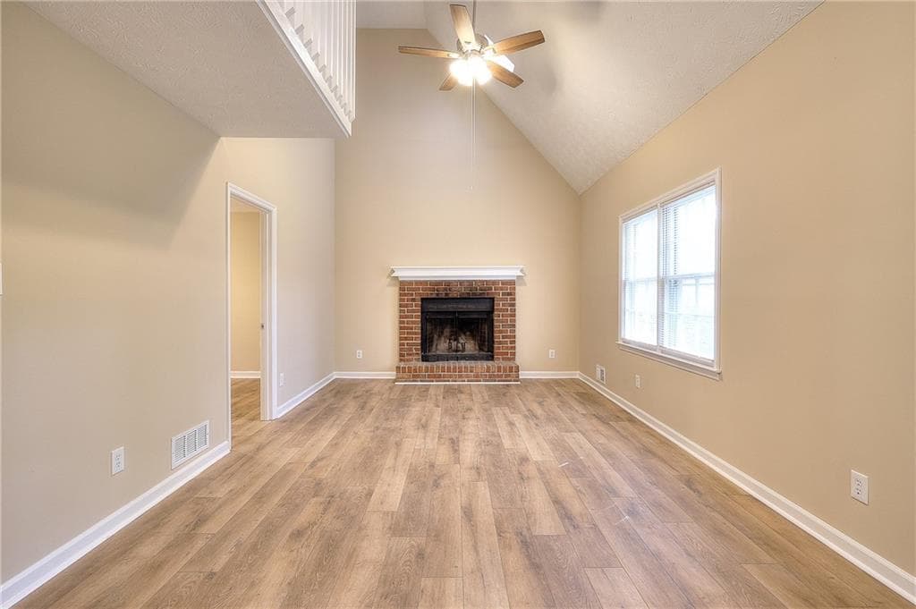 3 bedroom, 2 bathroom, 1,872 sq ft single family residence for sale at 1124 Ironwood Drive, Grayson, GA 30017 — photo 7