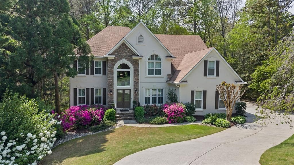 690 Abbeywood Drive, Roswell, GA 30075 — most recent listing photo