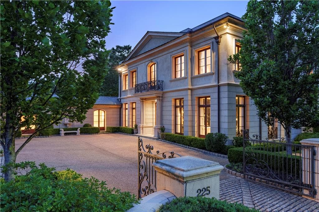 5 bedroom, 8 bathroom, 12,239 sq ft single family residence for sale at 225 W Paces Ferry Road, Atlanta, GA 30305 — photo 3