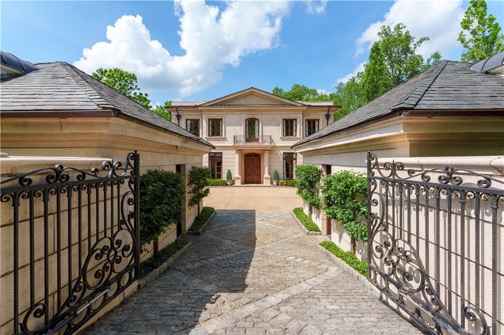 5 bedroom, 8 bathroom, 12,239 sq ft single family residence for sale at 225 W Paces Ferry Road, Atlanta, GA 30305 — photo 7