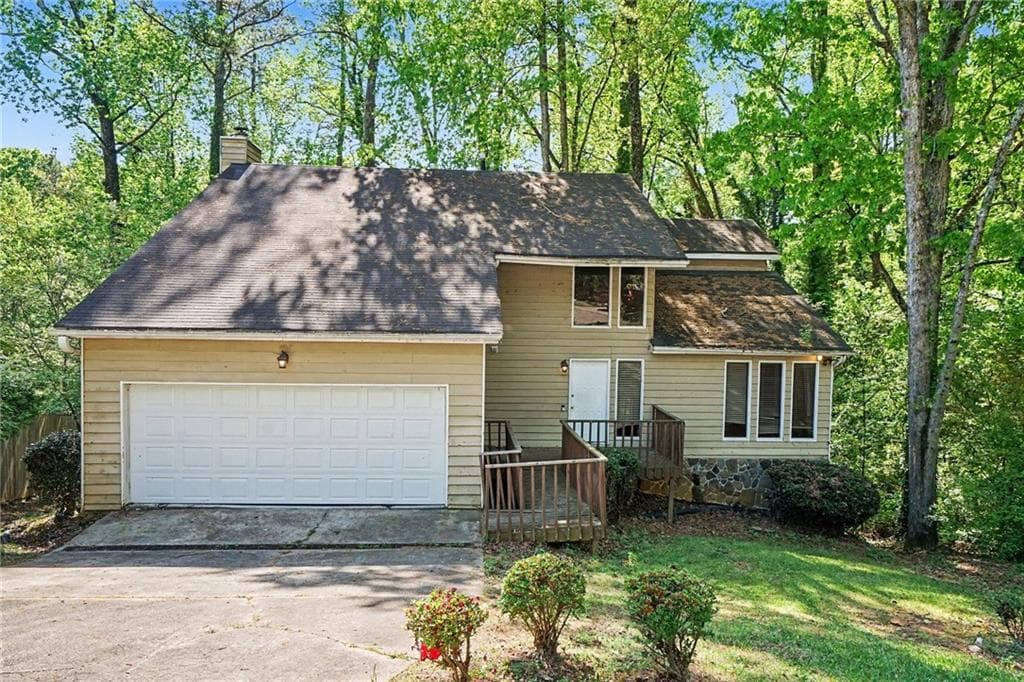 4 bedroom, 3 bathroom, 3,006 sq ft single family residence sold at 5148 Rocky, Stone Mountain, GA 30088