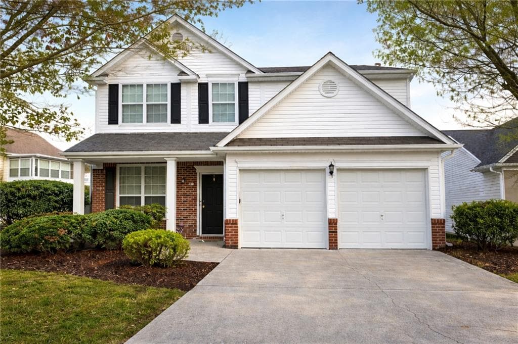 3 bedroom, 3 bathroom, 1,961 sq ft single family residence under contract at 2333 Laurelfield Drive, Grayson, GA 30017