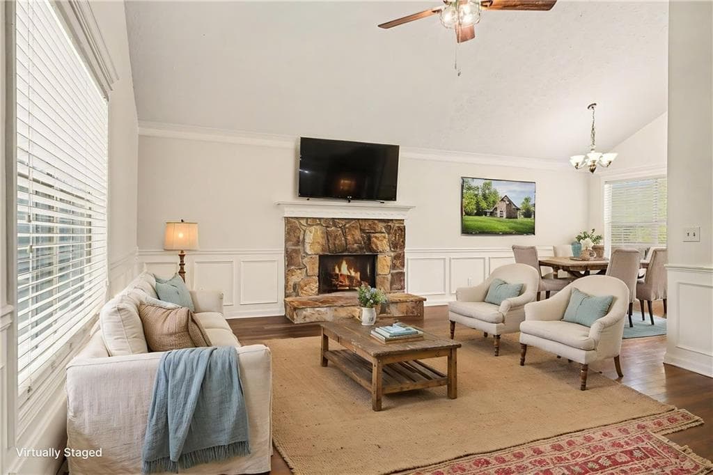 5 bedroom, 2 bathroom, 1,630 sq ft single family residence for sale at 4083 Country Lane, Gainesville, GA 30507 — photo 2