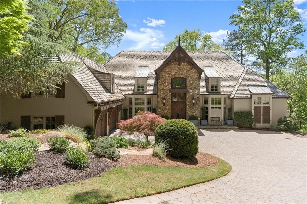 7 bedroom, 9 bathroom, 8,384 sq ft single family residence for sale at 581 Pine Valley Road, Marietta, GA 30067