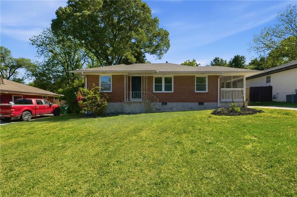 3 bedroom, 1 bathroom, 1,012 sq ft single family residence under contract at 837 Northview Drive, Forest Park, GA 30297