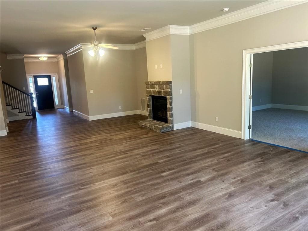 4 bedroom, 4 bathroom, 2,815 sq ft single family residence for sale at 4070 Mayhill Circle, Cumming, GA 30040 — photo 5