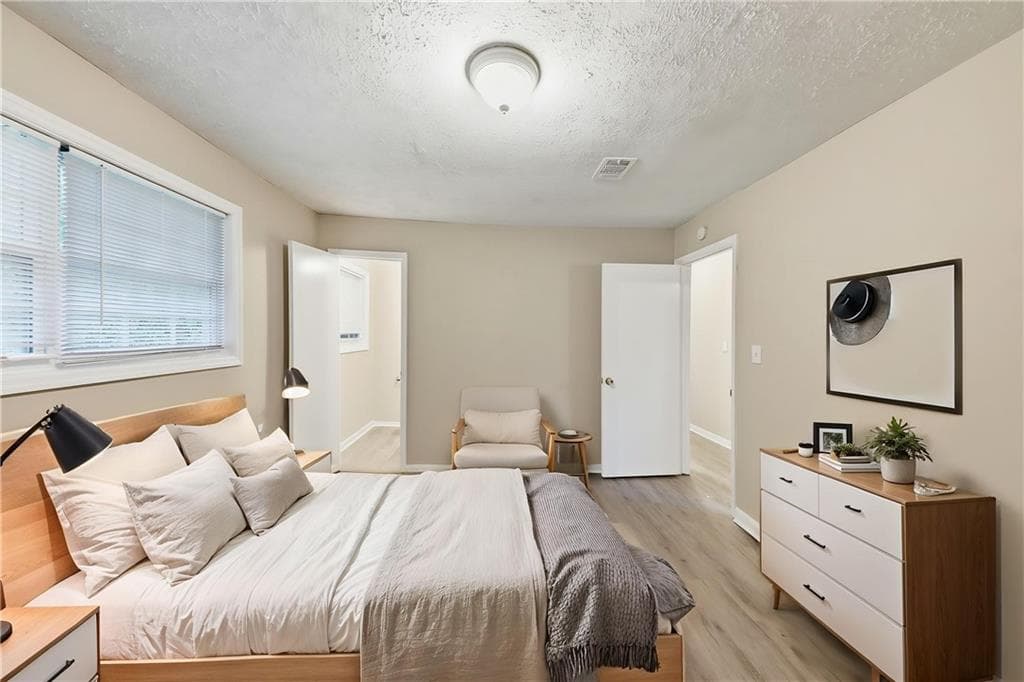 3 bedroom, 2 bathroom, 1,056 sq ft single family residence for sale at 2322 Chestnut Log Loop, Lithia Springs, GA 30122 — photo 8
