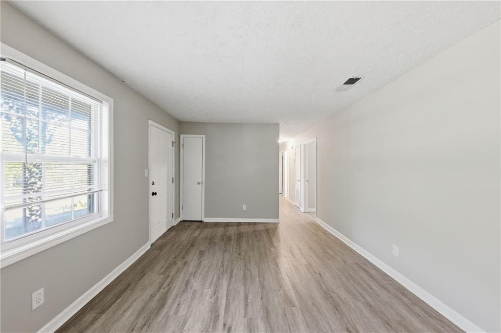3 bedroom, 2 bathroom, 1,056 sq ft single family residence for sale at 2322 Chestnut Log Loop, Lithia Springs, GA 30122 — photo 10