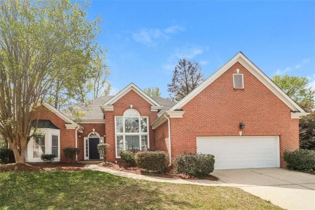 3 bedroom, 2 bathroom, 2,254 sq ft single family residence sold at 7425 Harbor Cove Court, Stone Mountain, GA 30087