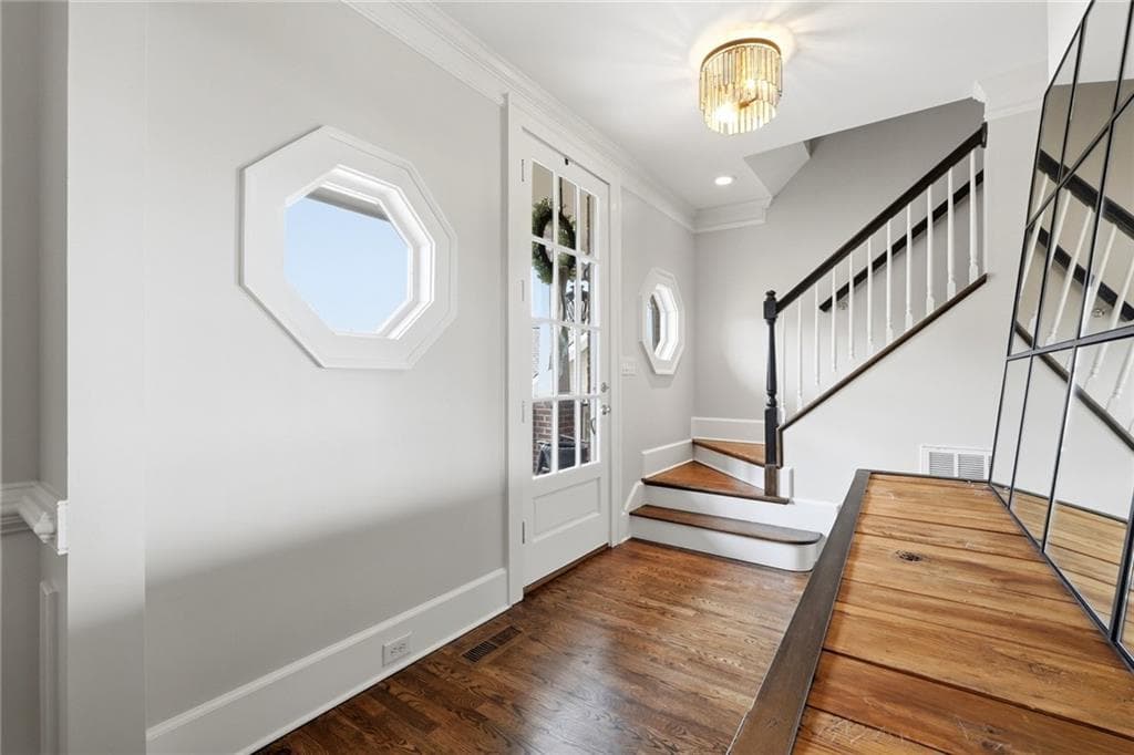 4 bedroom, 4 bathroom, 3,813 sq ft single family residence for sale at 2760 Muskogee Lane, Braselton, GA 30517 — photo 3