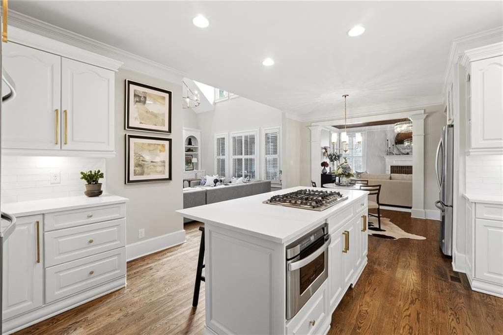 4 bedroom, 4 bathroom, 3,813 sq ft single family residence for sale at 2760 Muskogee Lane, Braselton, GA 30517 — photo 9