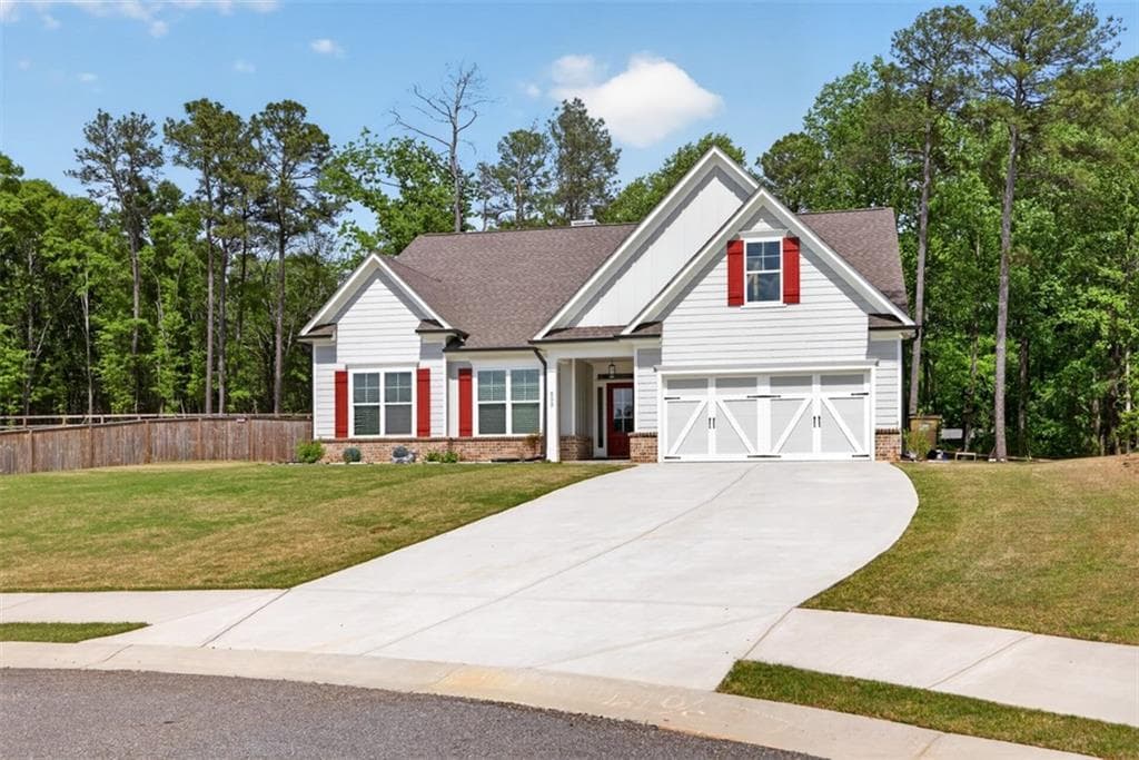 3 bedroom, 2 bathroom, 2,123 sq ft single family residence for sale at 593 Dunagan Court, Winder, GA 30680 — photo 3
