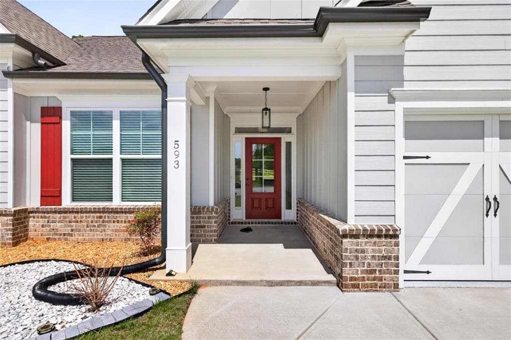 3 bedroom, 2 bathroom, 2,123 sq ft single family residence for sale at 593 Dunagan Court, Winder, GA 30680 — photo 6