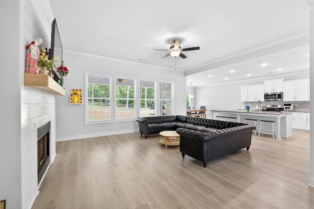 3 bedroom, 2 bathroom, 2,123 sq ft single family residence for sale at 593 Dunagan Court, Winder, GA 30680 — photo 9
